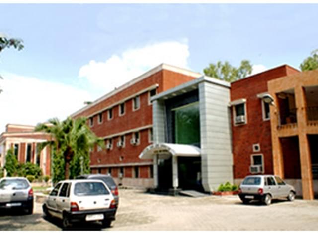 Vallabhbhai Patel Chest Institute Campus photo 4